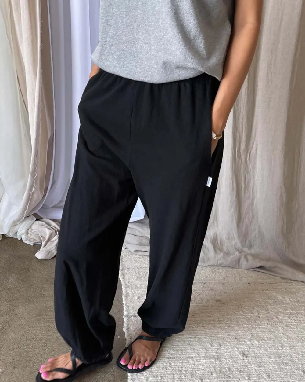 Le Bon Shoppe Balloon Pants - Black^ Bottoms