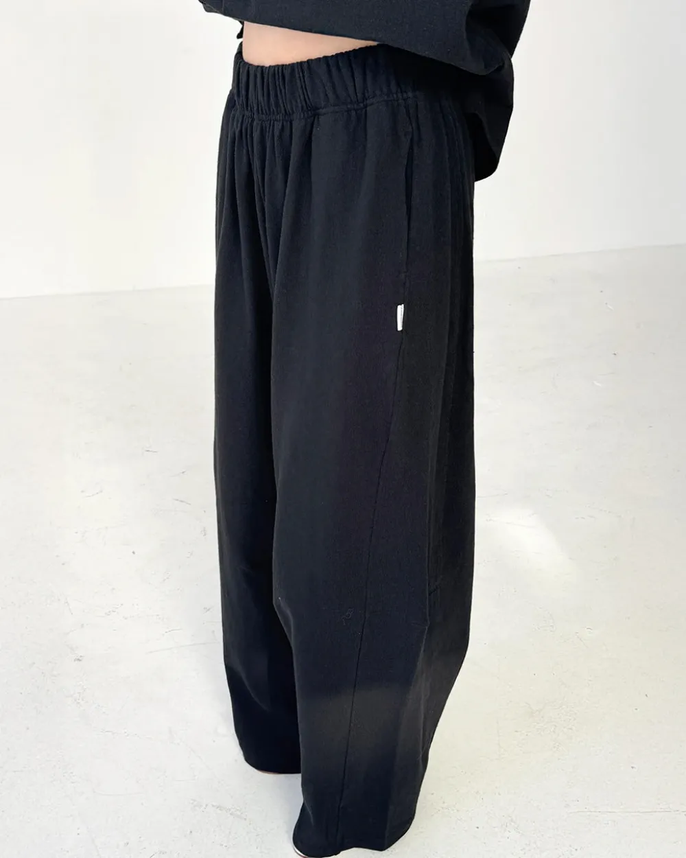 Le Bon Shoppe Bare Pants - Black^ Bottoms