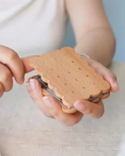 Senser Woodcraft Biscuit Pocket Mirror^ Travel Accessories
