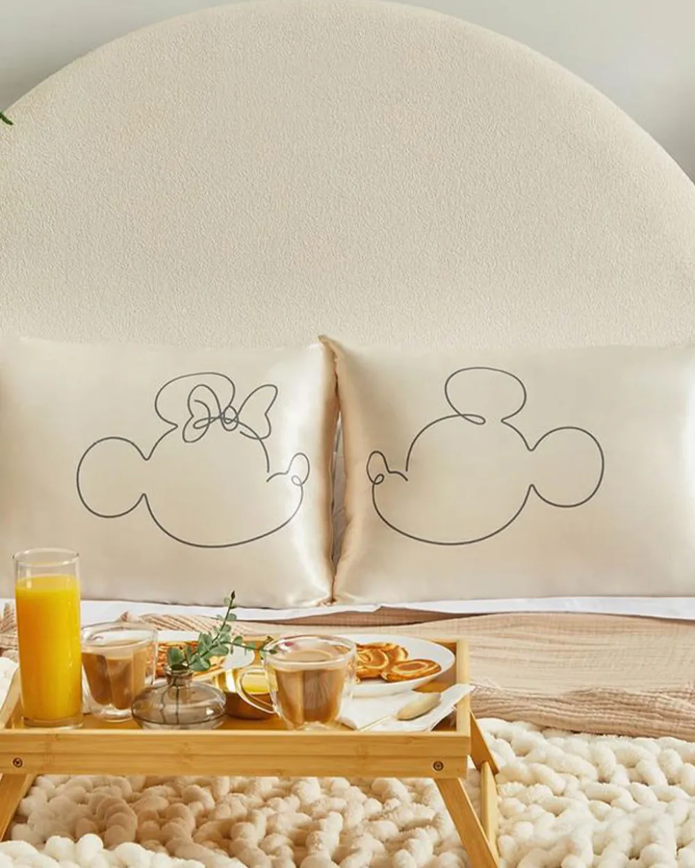 Kitsch x Mickey and Minnie Satin Pillowcase - Mr. Mouse^ Home + Décor