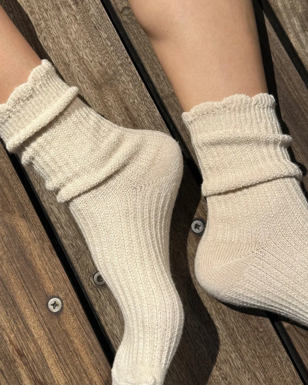 Le Bon Shoppe Linen Scallop Socks - Naturel^ Socks + Slippers