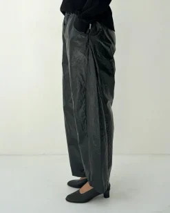 Le Bon Shoppe Liquid Nylon Arc Pants - Lacquer Black^ Bottoms