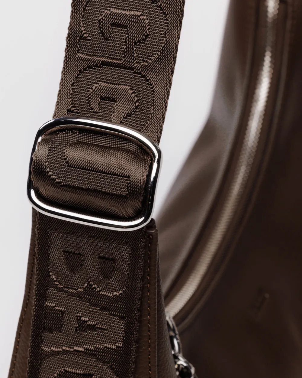 Baggu Medium Recycled Leather Crescent Bag - Brown^ Bags