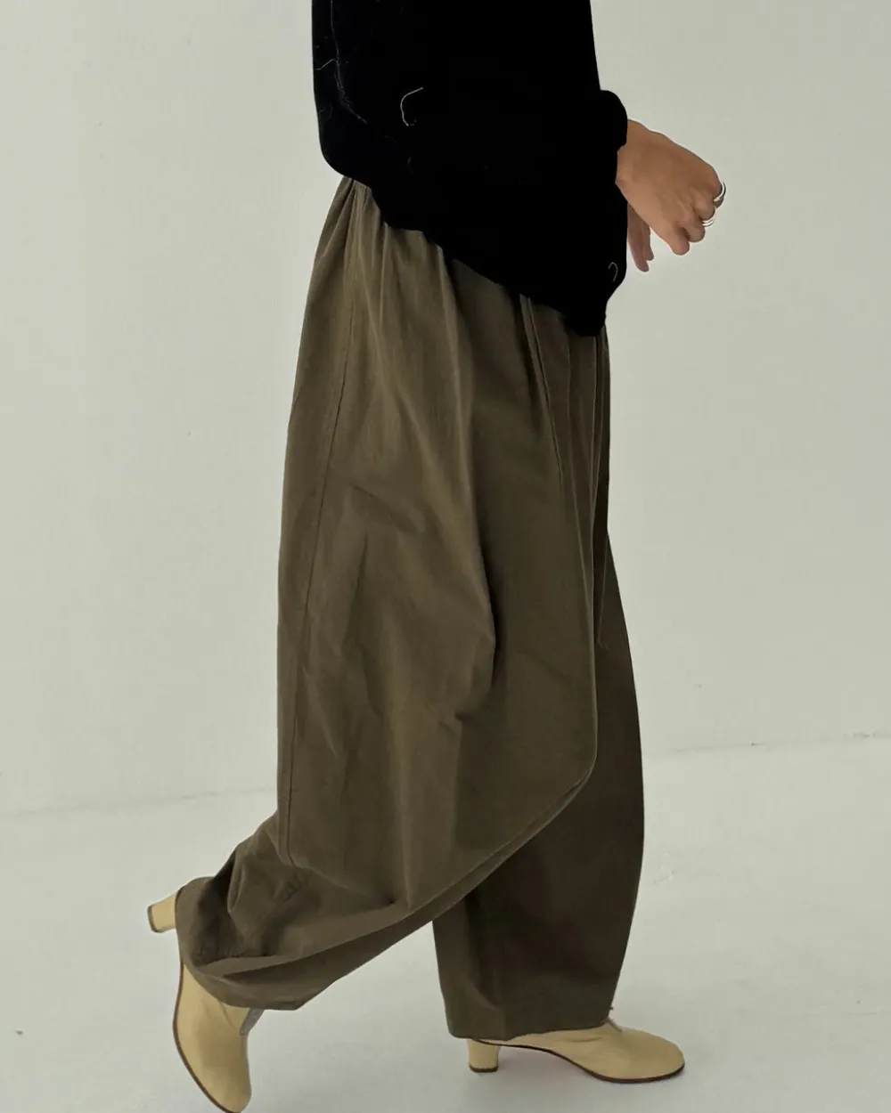Le Bon Shoppe Parachute Pants - Olive^ Bottoms