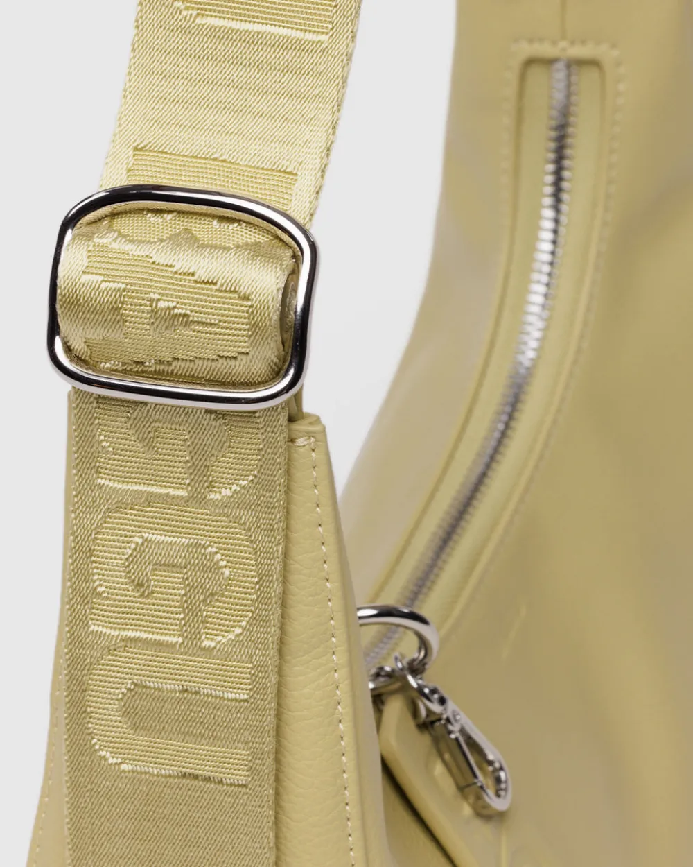 Baggu Small Recycled Leather Crescent Bag - Straw^ Bags