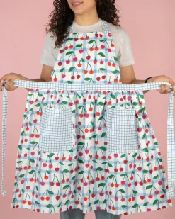 Danica Jubilee Very Cherry Maisie Apron^ Outdoor